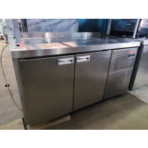 Стол холодильный HICOLD GN 11/TN W с бортом
