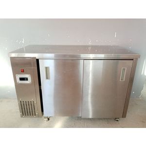 Стол-тумба универсальный 1200х600х850 двери-купе