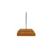 Игла для чеков h=12 см. на дерев. подставке /1/