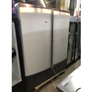 Шкаф холодильный АРИАДА R1400M (глухие двери)