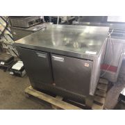 Стол холодильный HICOLD GNE 11/TN  с бортом